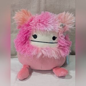 NWT Squishmallows Caparinne Bigfoot Yeti 11" Toy Plush Pink Glitter Cutesy Soft